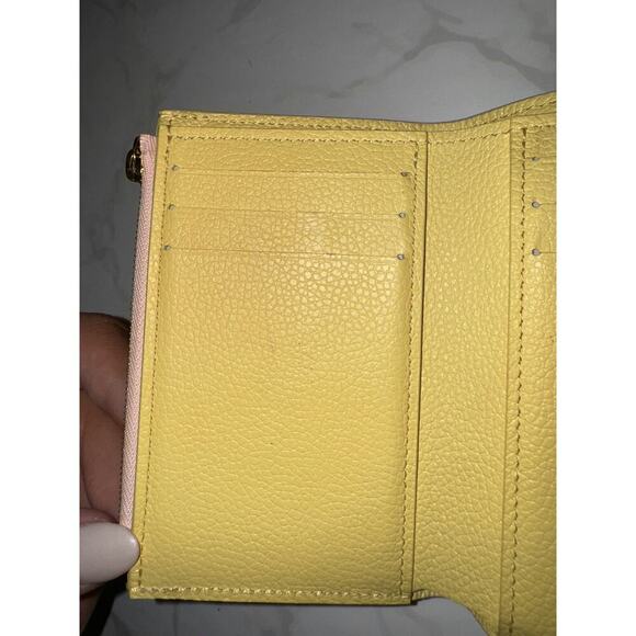 Louis Vuitton Pink Victorine Small Wallet - Excellent Condition - Picture 5 of 8
